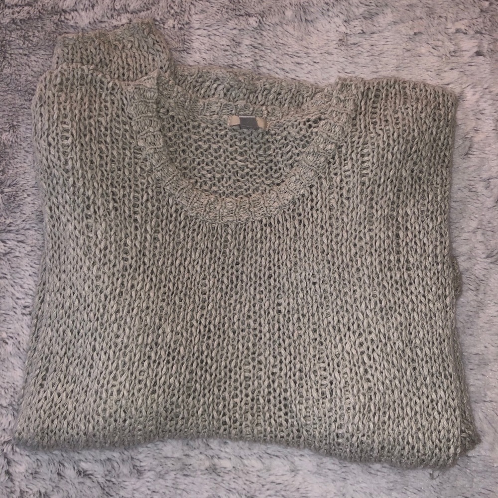 Knit sweater in great condition.